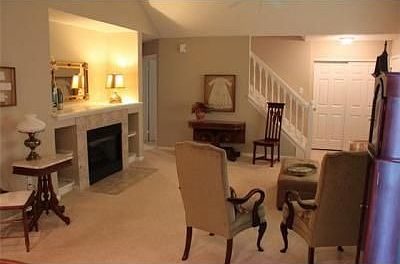 2nd image of 7914 Meadowlark Ln S