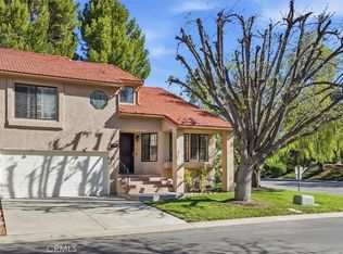 26389 Rainbow Glen Dr, Newhall, CA