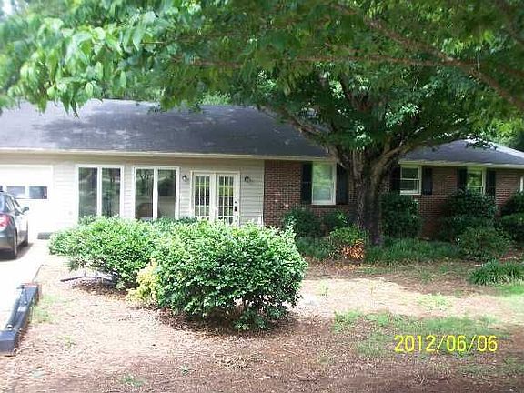 2nd image of 424 Philwood Dr