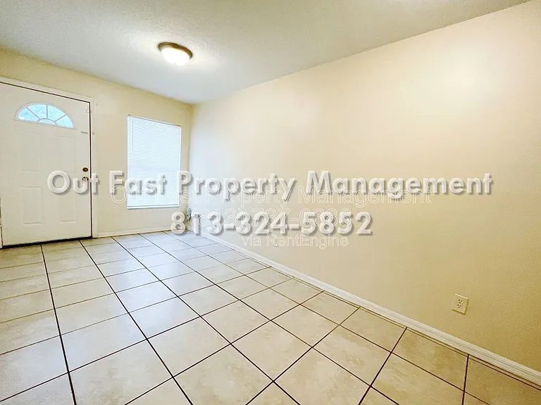 2407 E 17th Ave #B — Photo 3