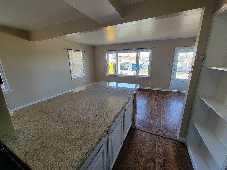 10640 Saint Stephen Ln — Photo 4