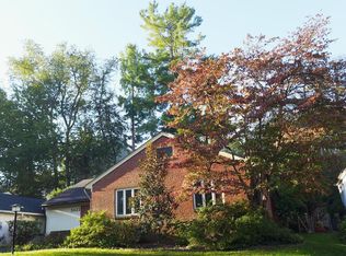 5622 Massachusetts Ave, Bethesda, MD 20816