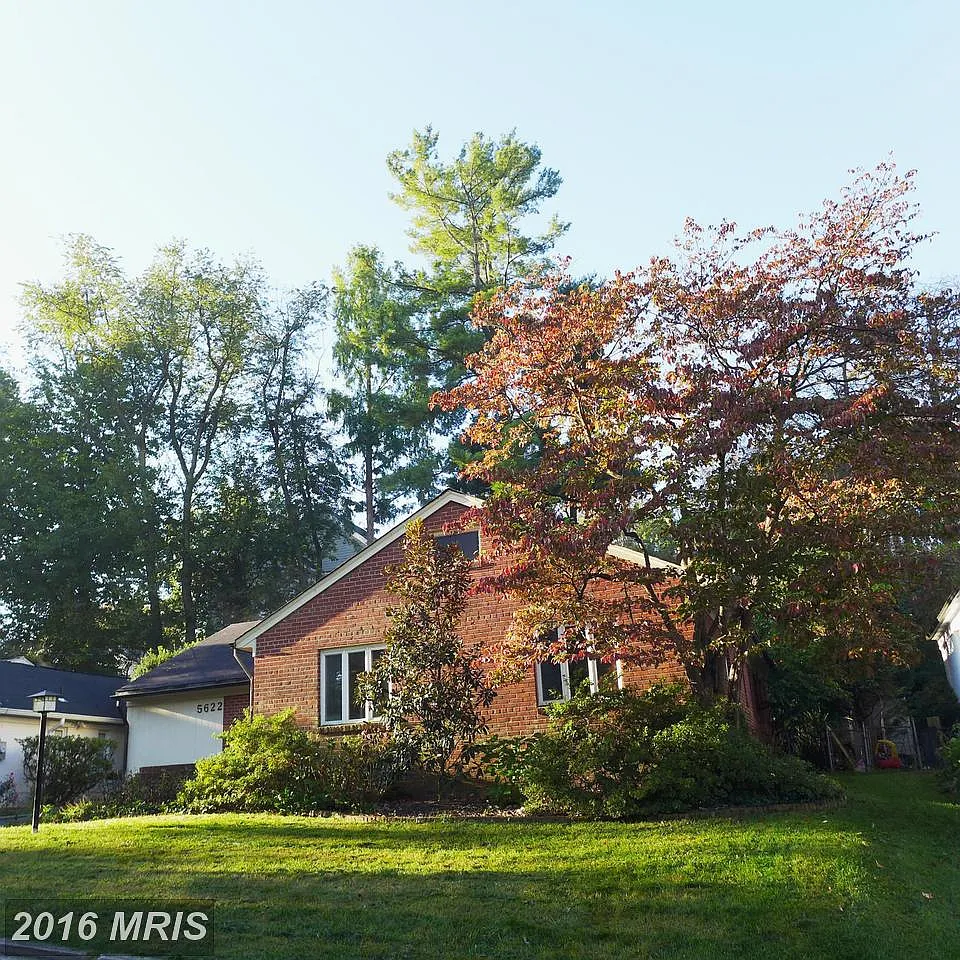 5622 Massachusetts Ave photo 1