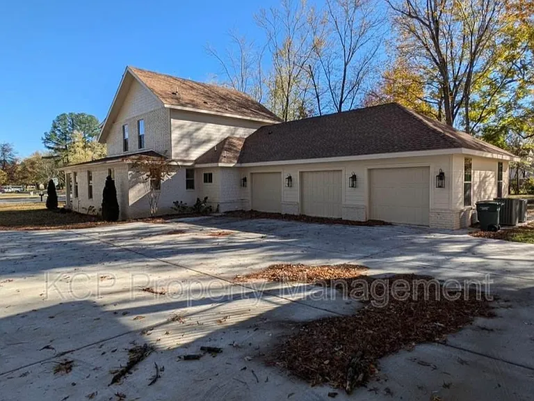 1813 N Garland Ave #1 — Photo 10