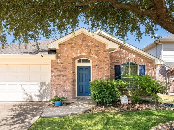 413 Tallowtree Dr, Fate, TX 75087