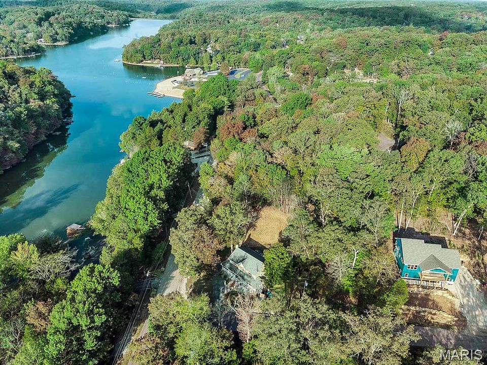 1st image of 417 Marina Dr