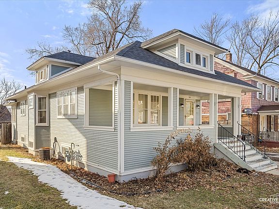2nd image of 408 Bowen Ct