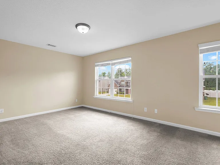 659 Red Oak Ln — Photo 40