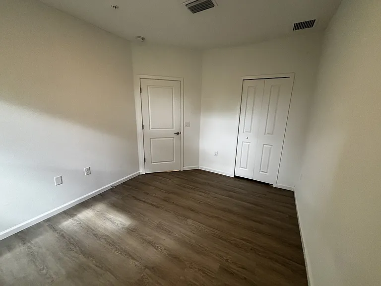 1209 Southstation Pl — Photo 8