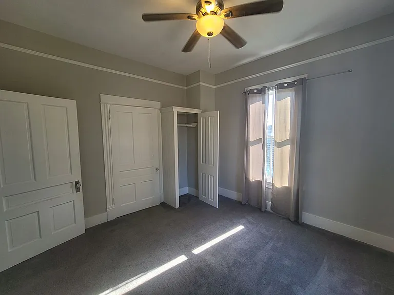 3919 Avenue O — Photo 26