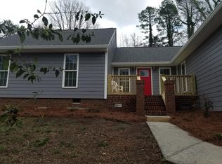 216 Oak Creek Dr, Charlotte, NC 28270