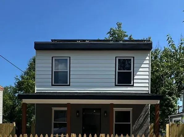 5919 Crown St, Capitol Heights, MD 20743