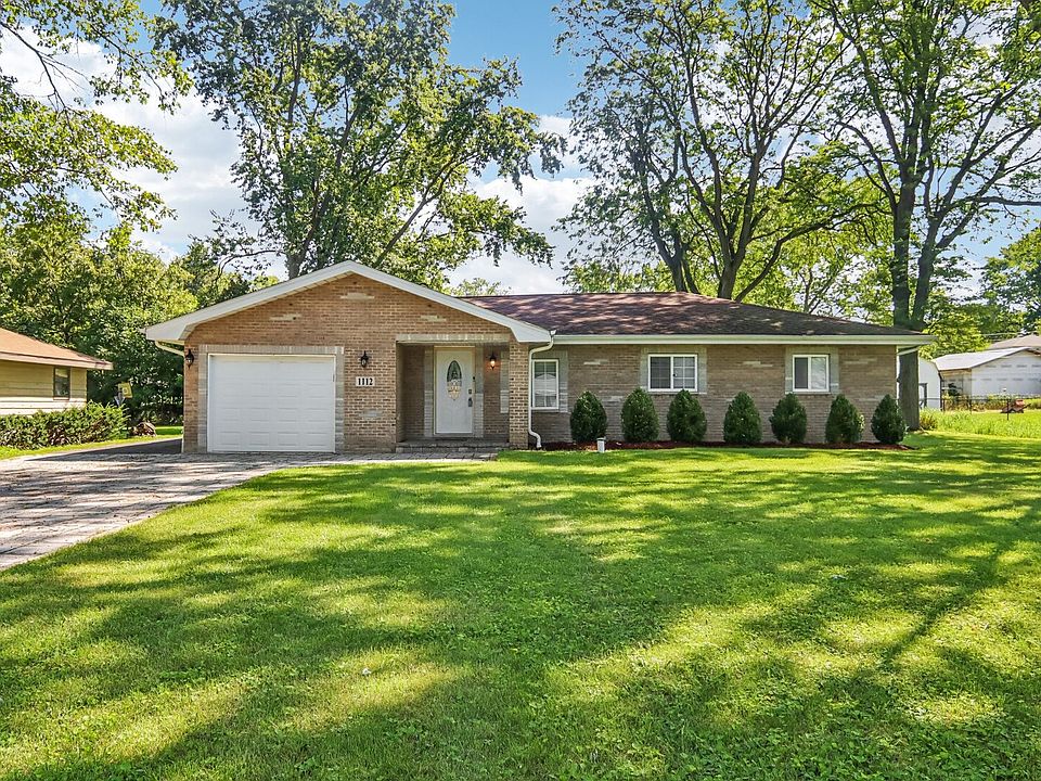 1st image of 1112 Rosary Ln