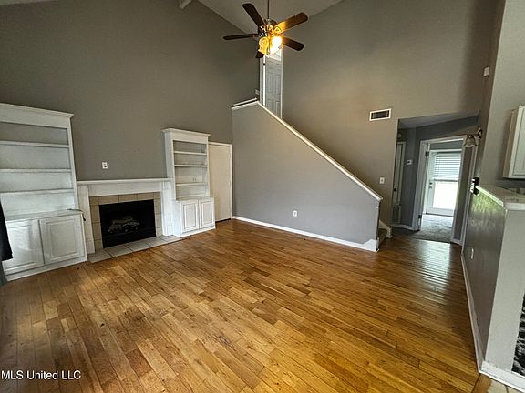 2nd image of 1826 Twin Pine Dr