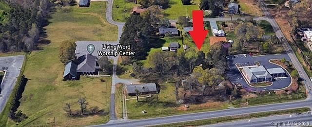 1st image of 2733 W Roosevelt Blvd