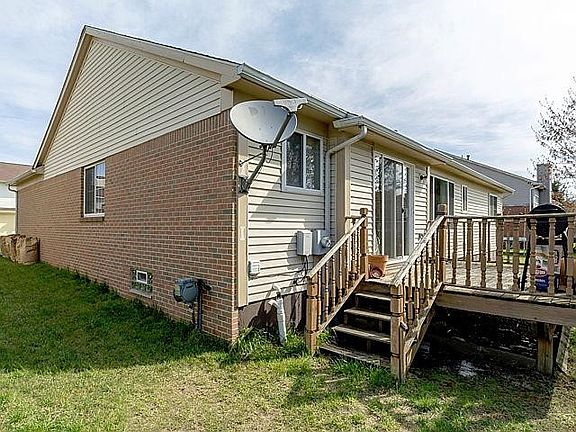 4th image of 38491 Meghan Ln
