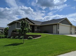 1801 W Ashton Trl, Brandon, SD 57005