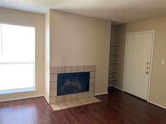 4th image of 2501 Gulf Fwy APT 16