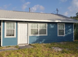 322 N 7th St, Aransas Pass, TX 78336