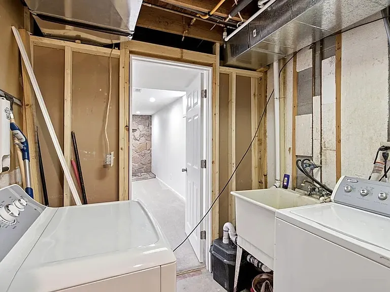 15524 Larch St NW — Photo 15