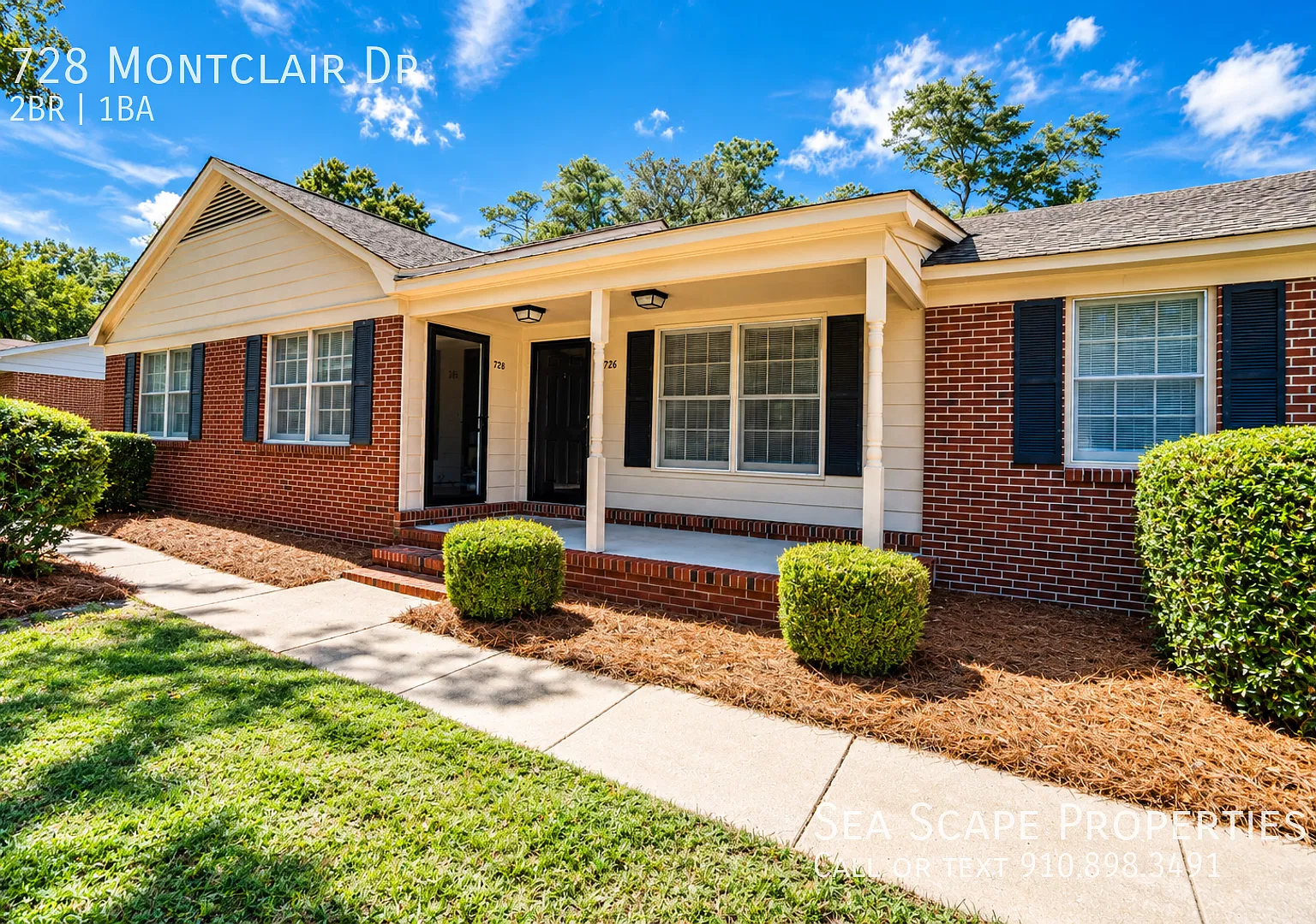 Pet Friendly 2 Bedroom, 1 Bath Duplex Close to Everything Wilmington has to Offer — Photo 1