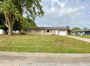 302 Cleo St, Perryville, MO 63775