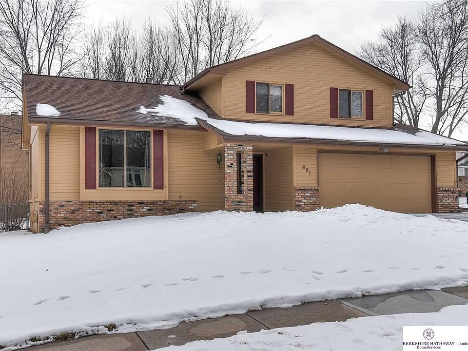1st image of 801 Pineview Dr