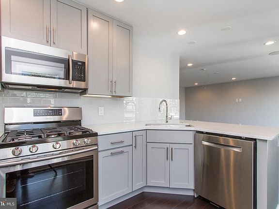 3rd image of 716 S Sartain St #18-4