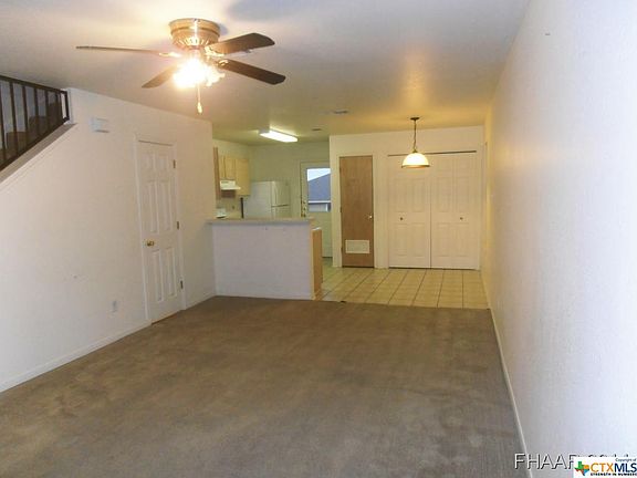 2nd image of 709 S Amy Ln