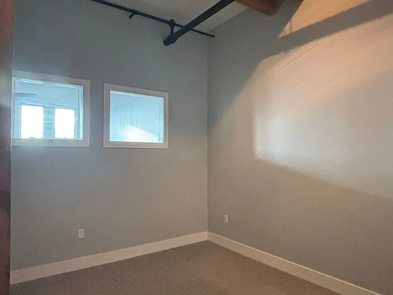 Oak Knitting Mill Apartments Franklin Square Available — Photo 15