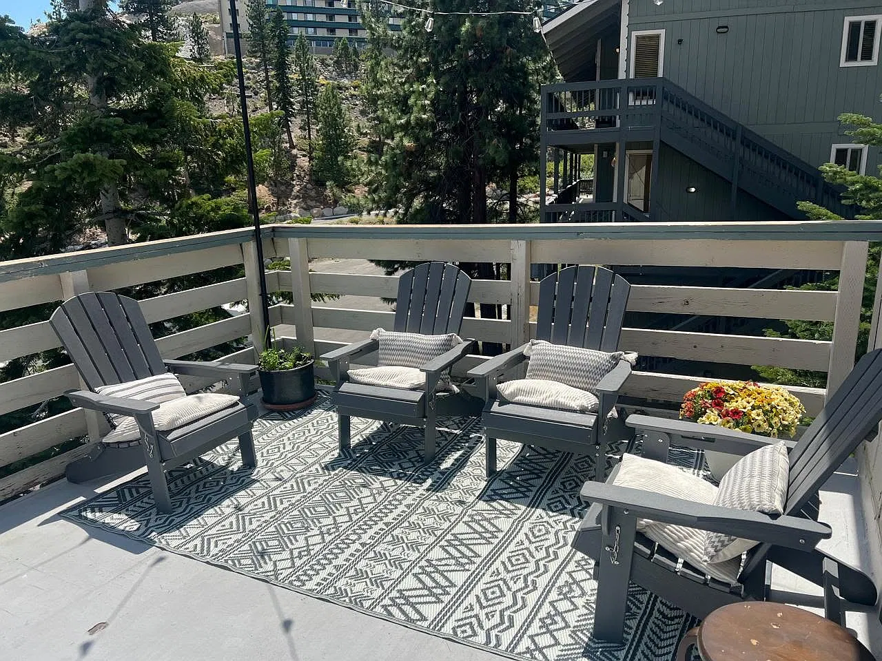 2 bed, 600 sqft, $2,850 — Photo 2