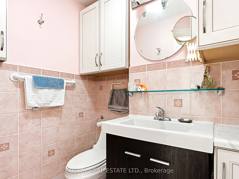 115 Roncesvalles Ave #3 — Photo 19