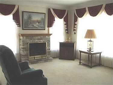 2nd image of 5626 Cumberland Dr