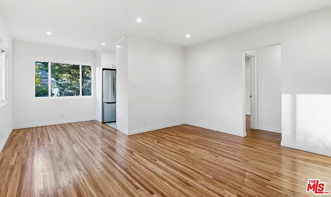 1 bed, 1.0 bath, 700 sqft, $3,600 — Photo 4
