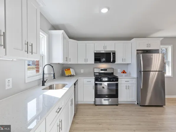 7418 Remoor Rd, Baltimore, MD 21207