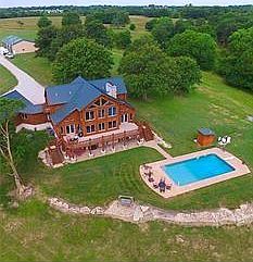 1st image of 67/ACRES-34088 W 160th St