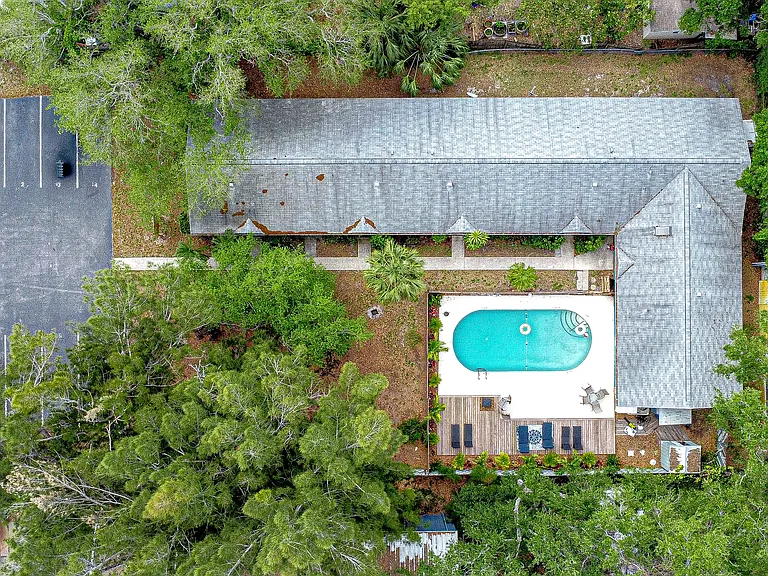 Birds eye view of the property