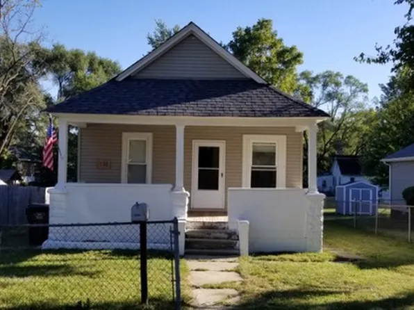 132 Fairmont Ave, Lockport, IL 60441