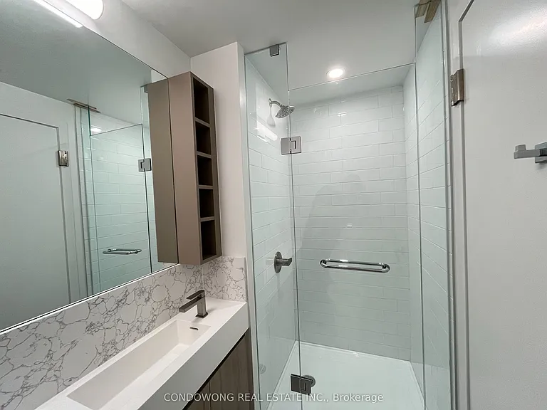 319 Jarvis St #3809 — Photo 8