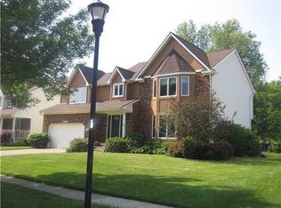 26 Beachridge Dr, East Amherst, NY 14051