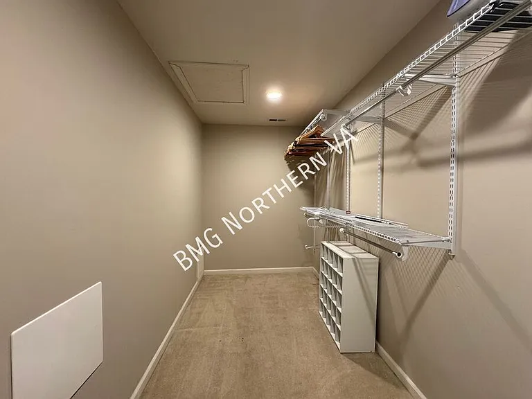 1909 Rollins Dr — Photo 28