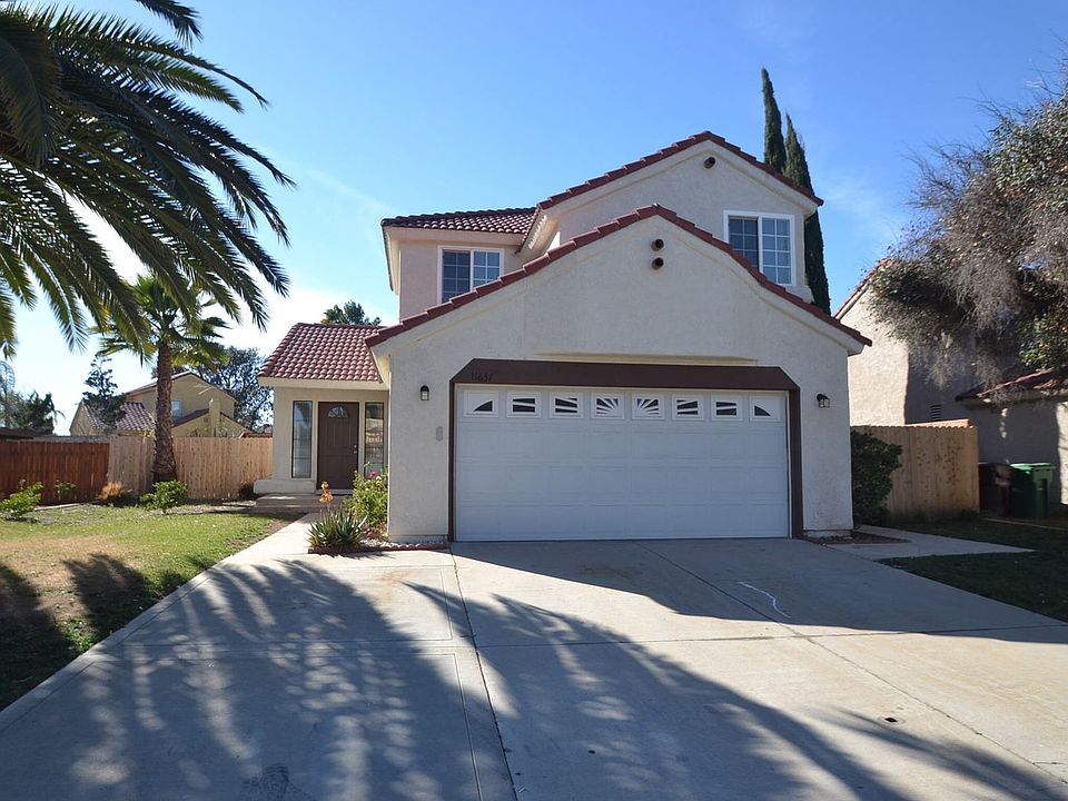 1st image of 11637 Warbler Way