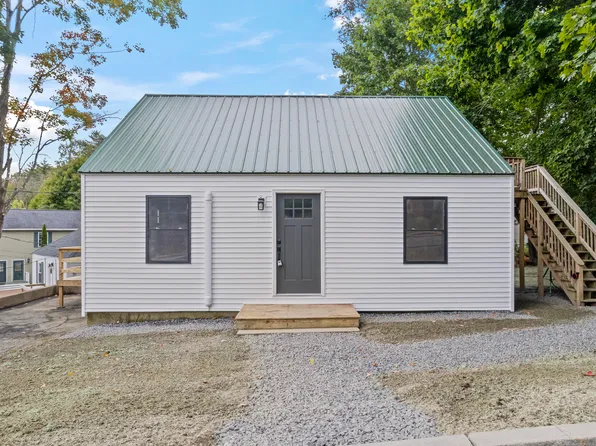 100 Manson Avenue, Kittery, ME 03904