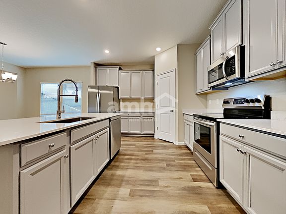 3rd image of 76 Spruce Point