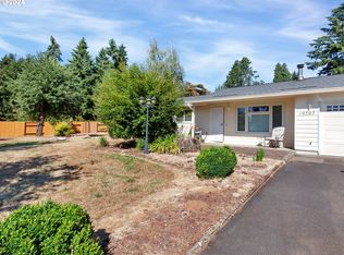 19397 S South End Rd, Oregon City, OR 97045