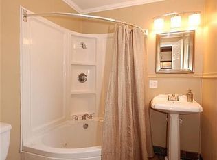 3785 Togo Rd, Wayzata, MN 55391