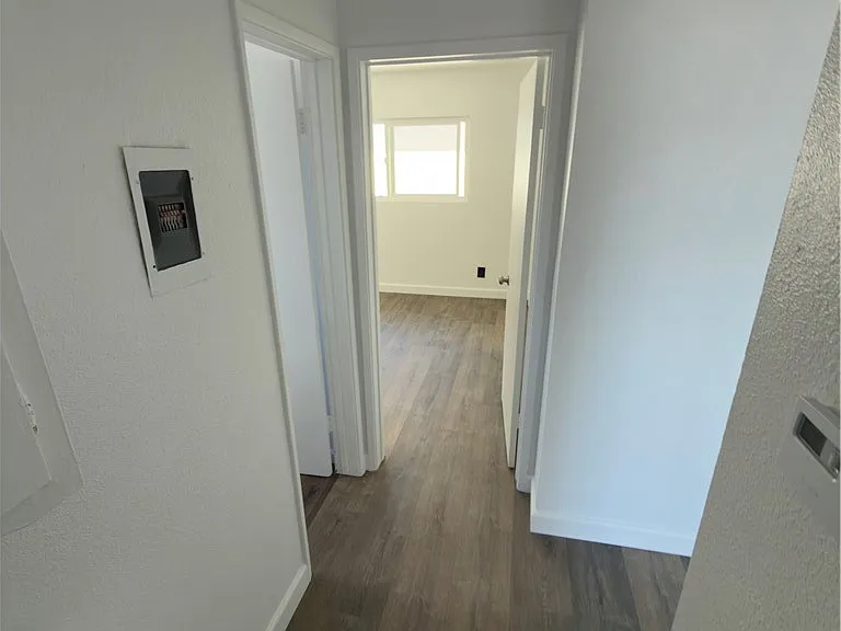 1023 W 19th St #4 — Photo 21