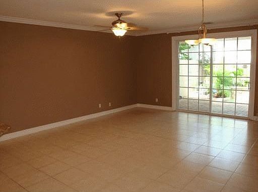 4th image of 4543 Bougainvilla Dr