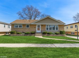 2675 S Craig Dr, Des Plaines, IL 60018