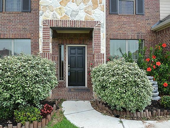 Front doorway inviting you inside this wonderful home.